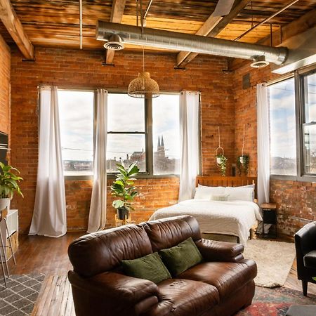 420 Friendly Canada Bridge View Loft Downtown Free Parking Detroit Kültér fotó